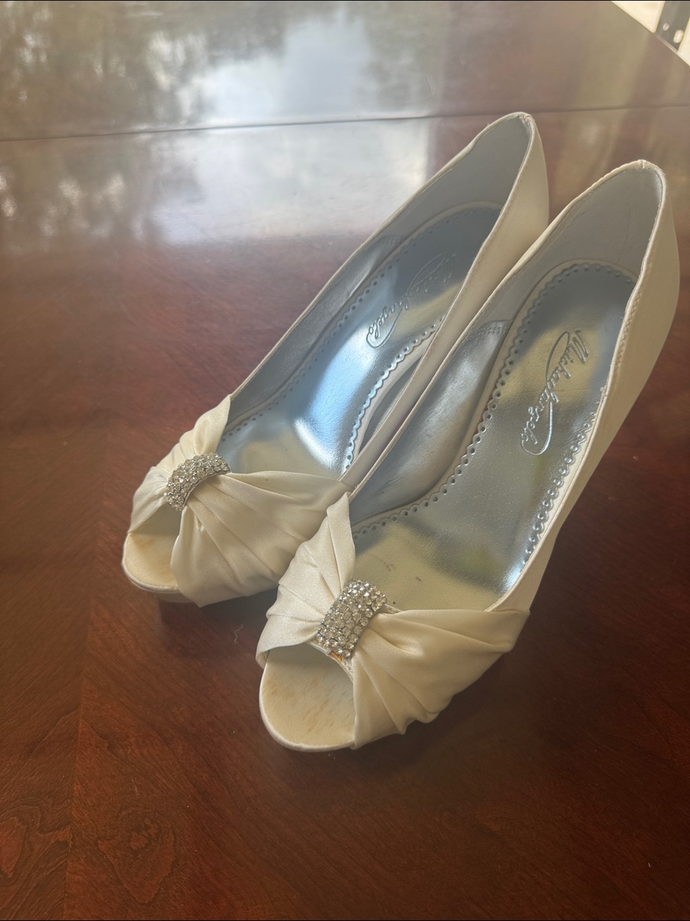 Michaelangelo Ivory Diana Dress Heels